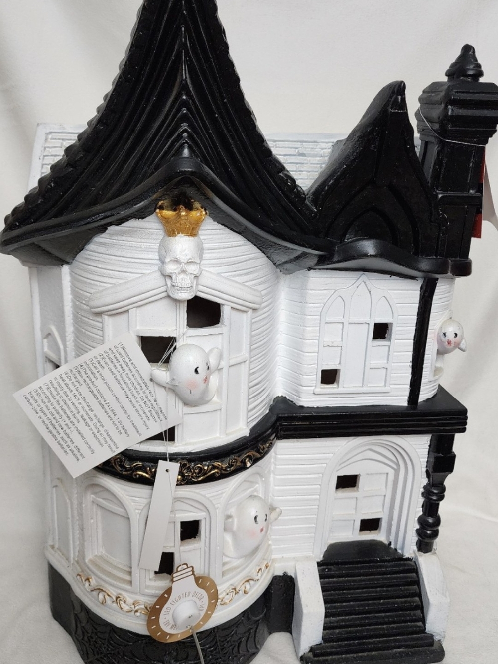 HALLOWEEN White Gothic Large Lightup Haunted House 27"  Tall 18"  Wide